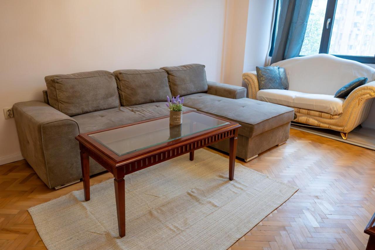 Spacious 1Bdr Apartment Near City Center Sofia Buitenkant foto